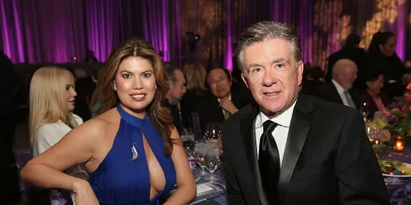 Tanya Thicke