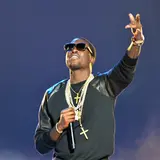 Meek Mill Went On An Insane Twitter Rant Last Night And Accused Drake Of Something Pretty Bad