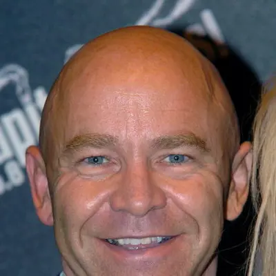Dominic Littlewood