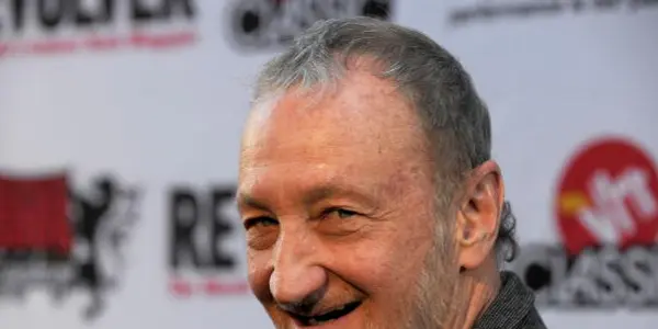 Robert Englund