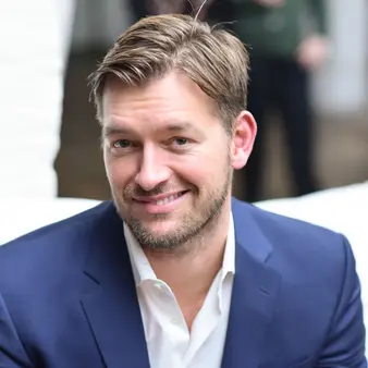 Derek Kaplan Net Worth