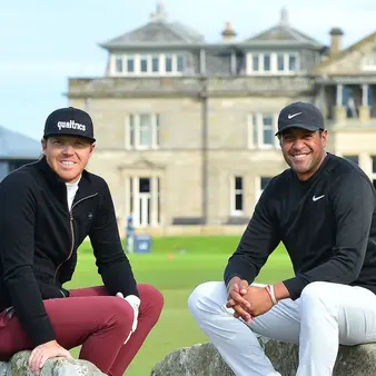 When The Wealthiest Person On The Golf Course Is Actually… A Caddie