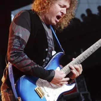 Dave Meniketti Net Worth