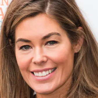 Sophie Stanbury Net Worth