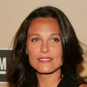 Erin Daniels Net Worth