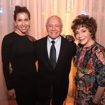 Billionaire Philanthropists Stewart And Lynda Resnick Give $750 Million To Climate Change Research Grant For Caltech