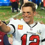 Tom Brady Could Earn $375 Million From Fox AND Own Part Of The Las Vegas Raiders – They're Not Mutually Exclusive!