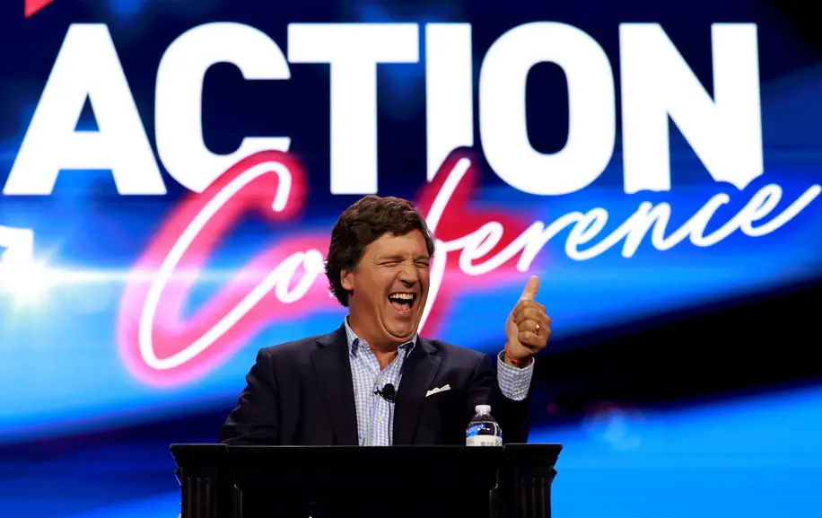 Tucker Carlson's Stepmother Was An Heiress To The Swanson Frozen Foods Empire – But He Probably Inherited More From His Biological Mother (Who Tried To Disinherit Him)