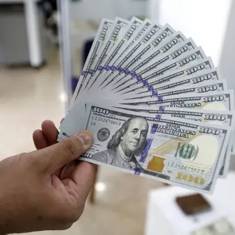 Ever Wonder How Much US Currency Is In Circulation?