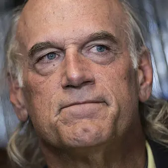 Did Jesse Ventura Get Knocked Out In A Bar Back In 2006? And Did This Alleged Fight Cost Him Millions? A Strange Lawsuit Claims, Yes.