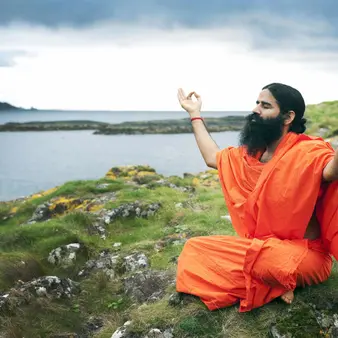 Indian Billionaire And Yogi Claim They Have A 100% Herbal Cure For Covid-19 – Experts Disagree