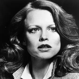 Shelley Hack Net Worth