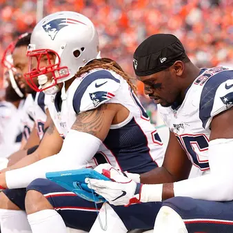 Microsoft's $400 Million NFL Marketing Deal Is Going Horribly Wrong