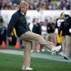 It's Shocking How Expensive It Is To Fire A College Football Coach