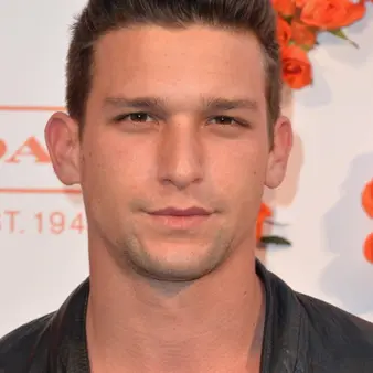 Daren Kagasoff Net Worth