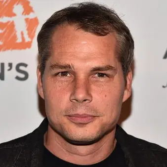 Shepard Fairey Net Worth