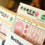 Mavis Wanczyk Is The Winner Of The Largest Single-Ticket Powerball Jackpot In History