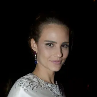 Fernanda Tavares Net Worth