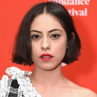 Rosa Salazar Net Worth