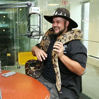 Jimmy Riffle Net Worth