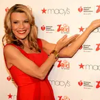 Thanks To A Unique Scheduling Quirk, Vanna White Might Have The Greatest Job In Human History