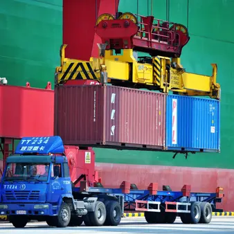 Meet 100-Year-Old Chang Yun Chung, The World's Oldest Billionaire