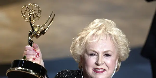 Doris Roberts