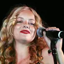 Bijou Phillips