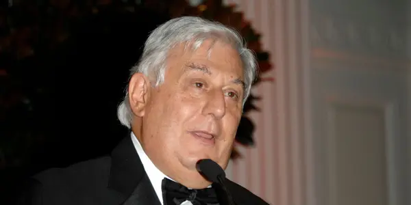 Antonio Del Valle Ruiz