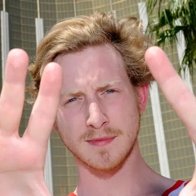 Asher Roth