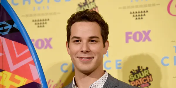 Skylar Astin