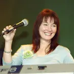Lari White Net Worth
