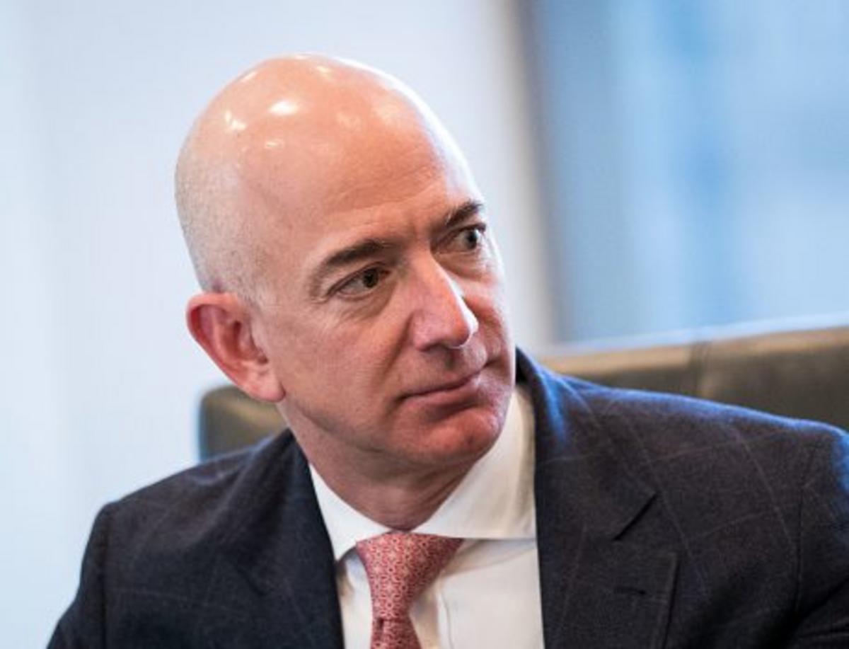 10 Best Jeff Bezos Net Worth In Billion Dollars 2020 7879