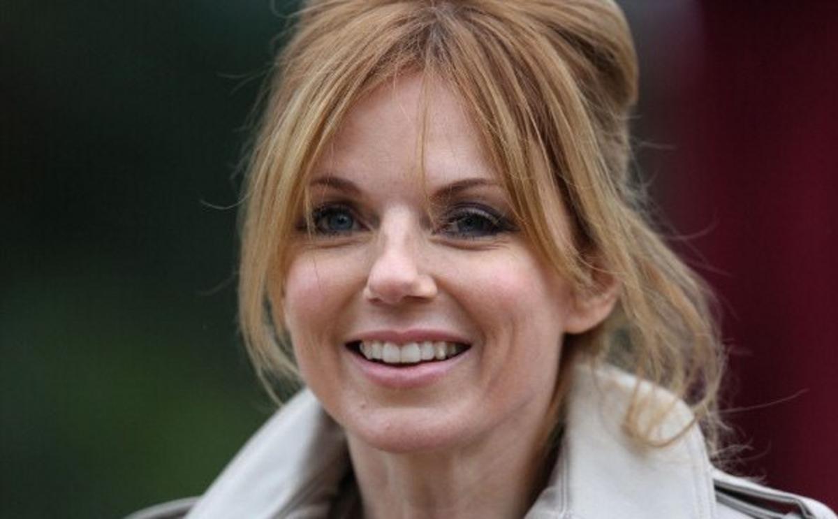 English Singer & Songwriter Geri Halliwell Net Worth Early Life