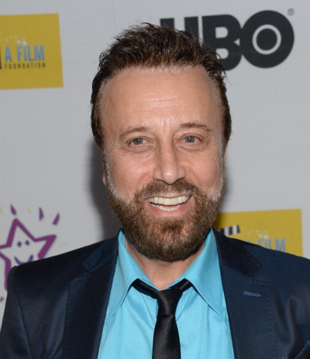 Den 73-år gammal 178 cm lång Yakov Smirnoff i 2024