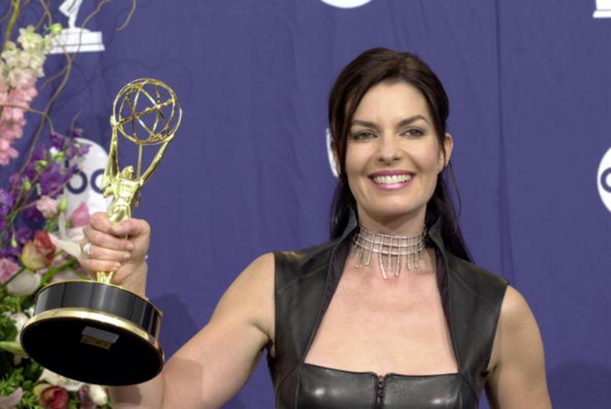 Sela ward net worth