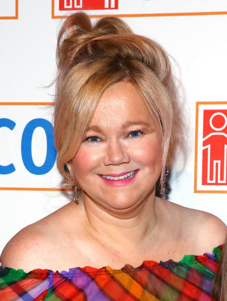 Caroline rhea net worth