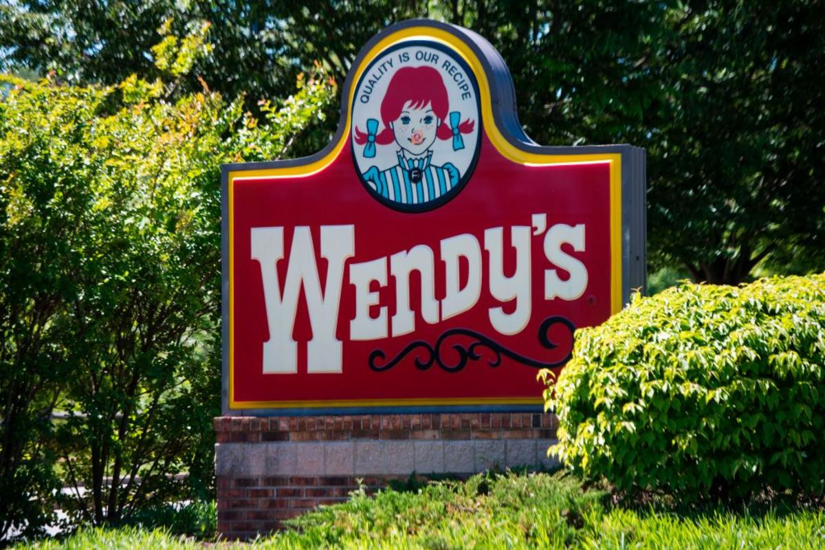 Remember Wendy's Founder And Pitchman Dave Thomas? We Miss His TV  Commercials! What Was His Net Worth? | Celebrity Net Worth