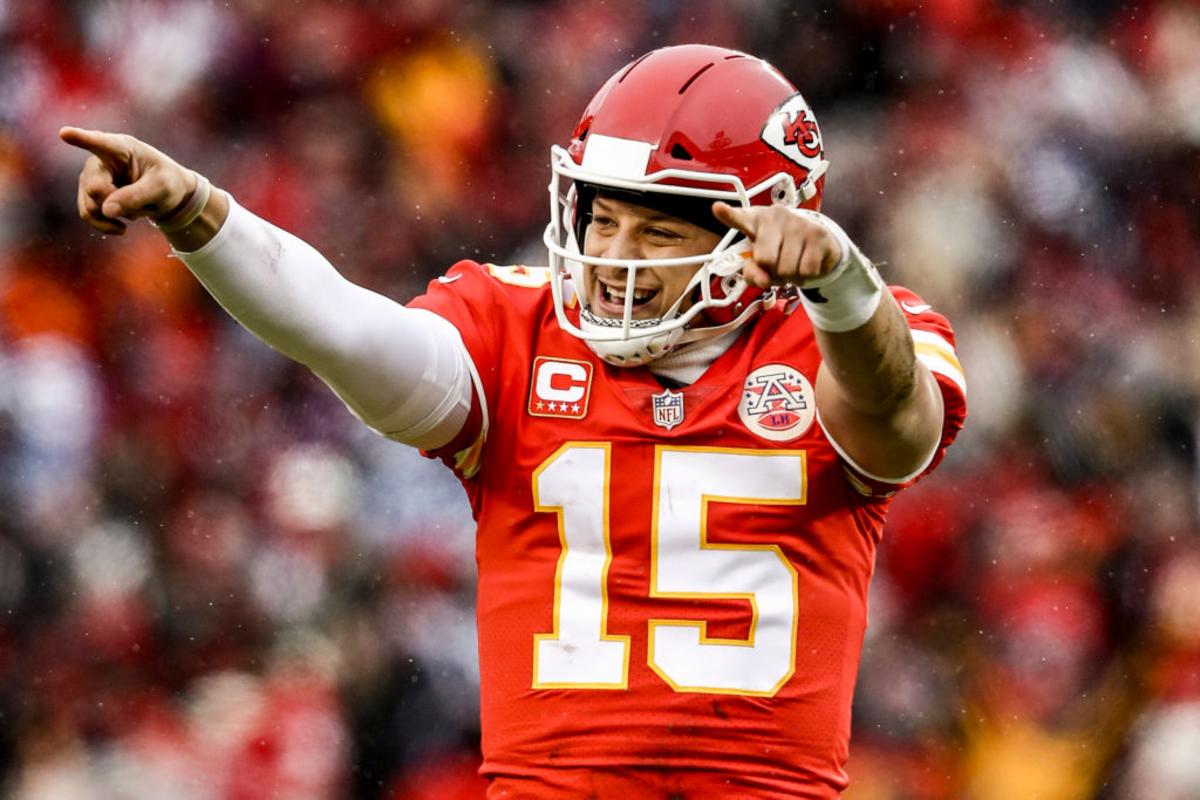 Patrick Mahomes Is Going To Earn More Money Than Any Nfl Player Ever Here S How Much He Can Make Celebrity Net Worth