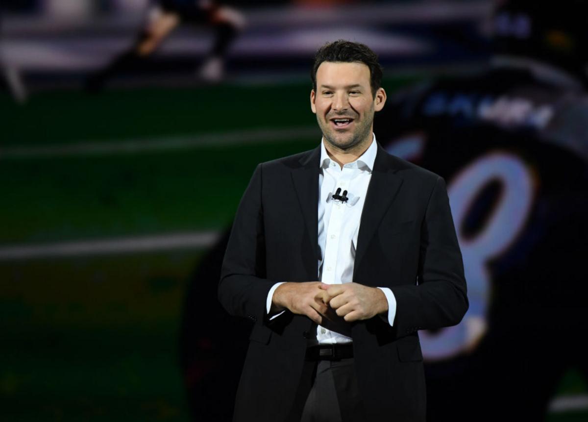 Tony Romo's net worth in 2021