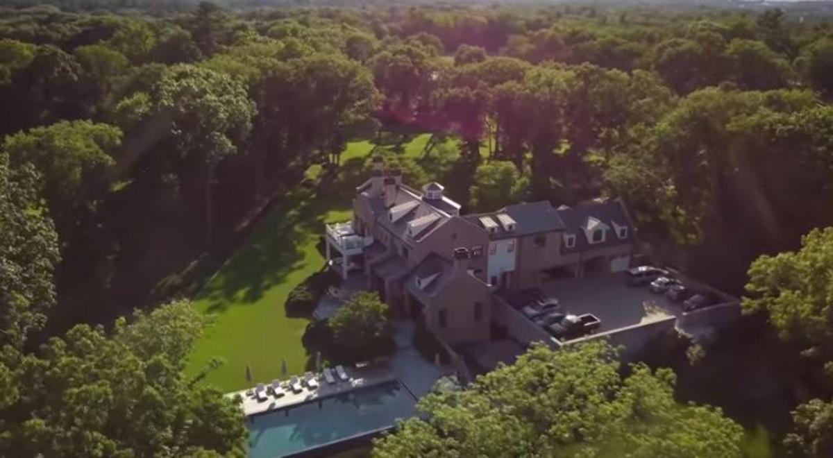 Tom Brady and Gisele Bündchen's Brookline home: Take a video tour