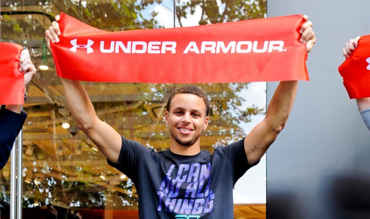 mantener Catarata motor Steph Curry Is About To Make $1 Billion From Under Armour... And It's All  Thanks To A Horrendously Botched 2013 Nike Presentation | Celebrity Net  Worth