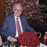 In 1990, Warren Buffett Had A Net Worth Of $3.3 Billion. Today, He's $85.7 Billion Richer.