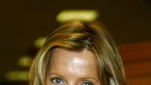 Suzanne Crough Net Worth | Celebrity Net Worth