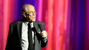 Christopher Reid Net Worth | Celebrity Net Worth