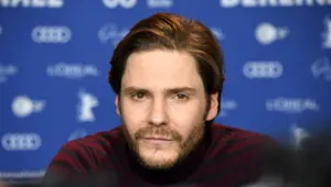 Barkhad Abdi Net Worth | Celebrity Net Worth