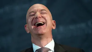 All The Homes And Toys Jeff Bezos And His Wife MacKenzie ...