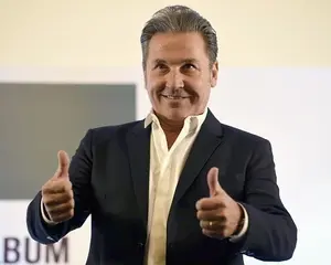 Carlos Vives Net Worth Celebrity Net Worth