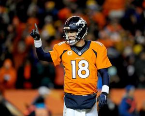 Peyton manning play 60 snl