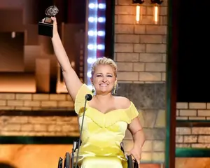 Laura Osnes Net Worth Celebrity Net Worth